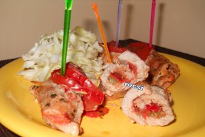 Rulouri de porc cu fasole verde