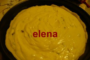 Tarta din branza de vaci cu bezea