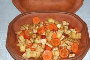 Carne şi legume de toamnă la cuptor