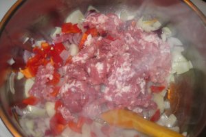 Reteta de mancare rapida de fasole boabe in sos de rosii
