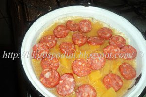 Frittata cu dovleac, carnat si branza
