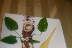 Rulada de pui cu legume,  soldatei de orez si pastarnac
