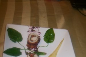 Rulada de pui cu legume,  soldatei de orez si pastarnac