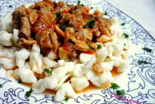 Tocanita de pipota cu ciuperci