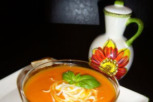 Supa crema de rosii cu smantana