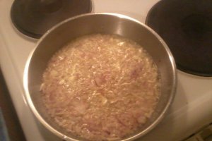 Pastai cu aripioare de pui la tigaie