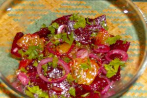 Salata de sfecla rosie si portocala