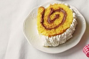Rulada cu crema de ciocolata