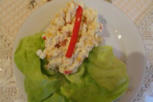 Salata de surimi