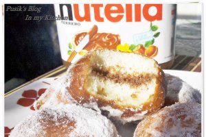Gogosi umplute cu nutella