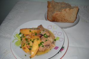 Mancare de gutui cu pui