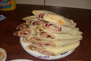 Clatite cu gem si ciocolata