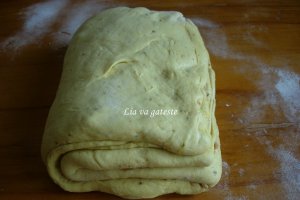Mini pogacele cu jumari