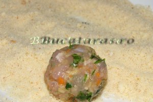 Chiftelute de curcan cu parmezan la cuptor