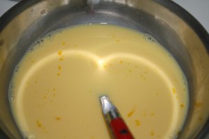 Chec ieftin si rapid cu ciocolata si stafide