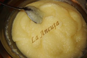 Prajitura cu miere (Albinita)