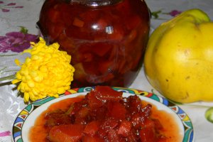 Dulceata de gutui cu mere