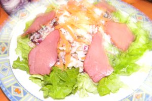 Salata de varza cu pastrama de vita