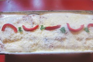Rulada aperitiv calda