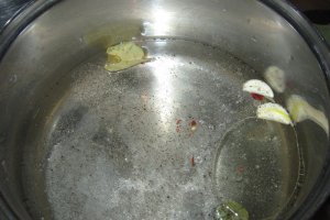 Gogosari in sos tomat by Ina