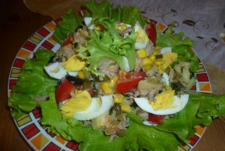 SALATA ORIENTALA CU TON