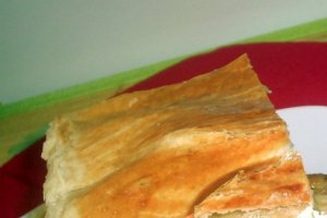 Placinta macedoneana cu praz, reteta clasica reinterpretata cu succes