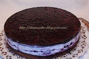 Tort cu crema de branza si afine