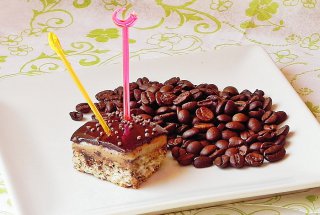 Prajitura cu cafea si ciocolata