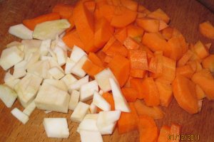 Fasole cu ciolan servita in paine de casa!!!
