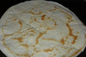 Clătite cu bere şi caşcaval