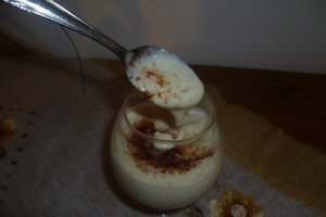 Iaurt cu banane pentru copii