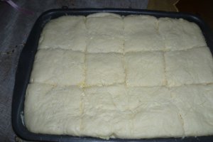 Placinta cu mix de branza