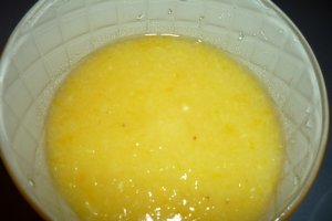 Sos de fructe tropical