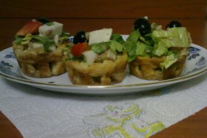 Cosulete cu salata