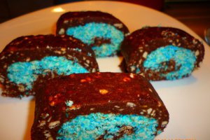 Rulada de biscuiti cu cocos