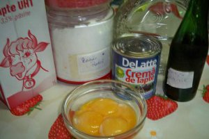 Lichior de oua(Eggnog)