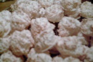 Bezele cu nuca de cocos(Kokosmakronen)