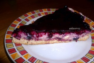 Tarta cu fructe de padure