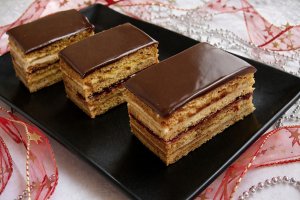Foi cu miere de albine si crema de vanilie