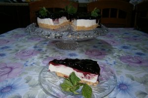 Cheesecake cu coacaze