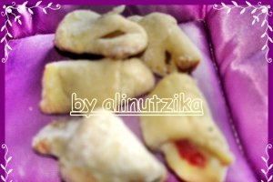 Cornulete cu dulceata din coji de lubenita si rahat