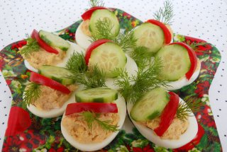 Ouă umplute