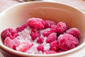 Crumble cu zmeura