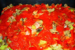 Somon cu legume la cuptor