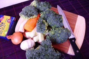 Supă cremă de broccoli