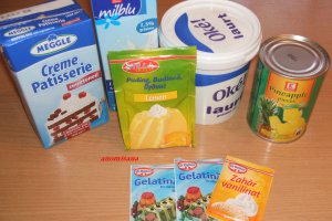 Tort Diplomat acoperit cu pastă  marshmallow