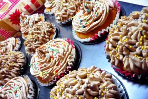 Muffins cu crema de ciocolata