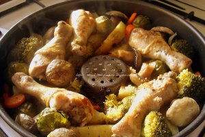 Pui cu legume la Dry Cooker