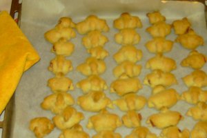Cornulete cu rahat rosu:))