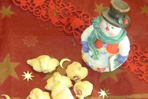 Cornulete cu rahat rosu:))